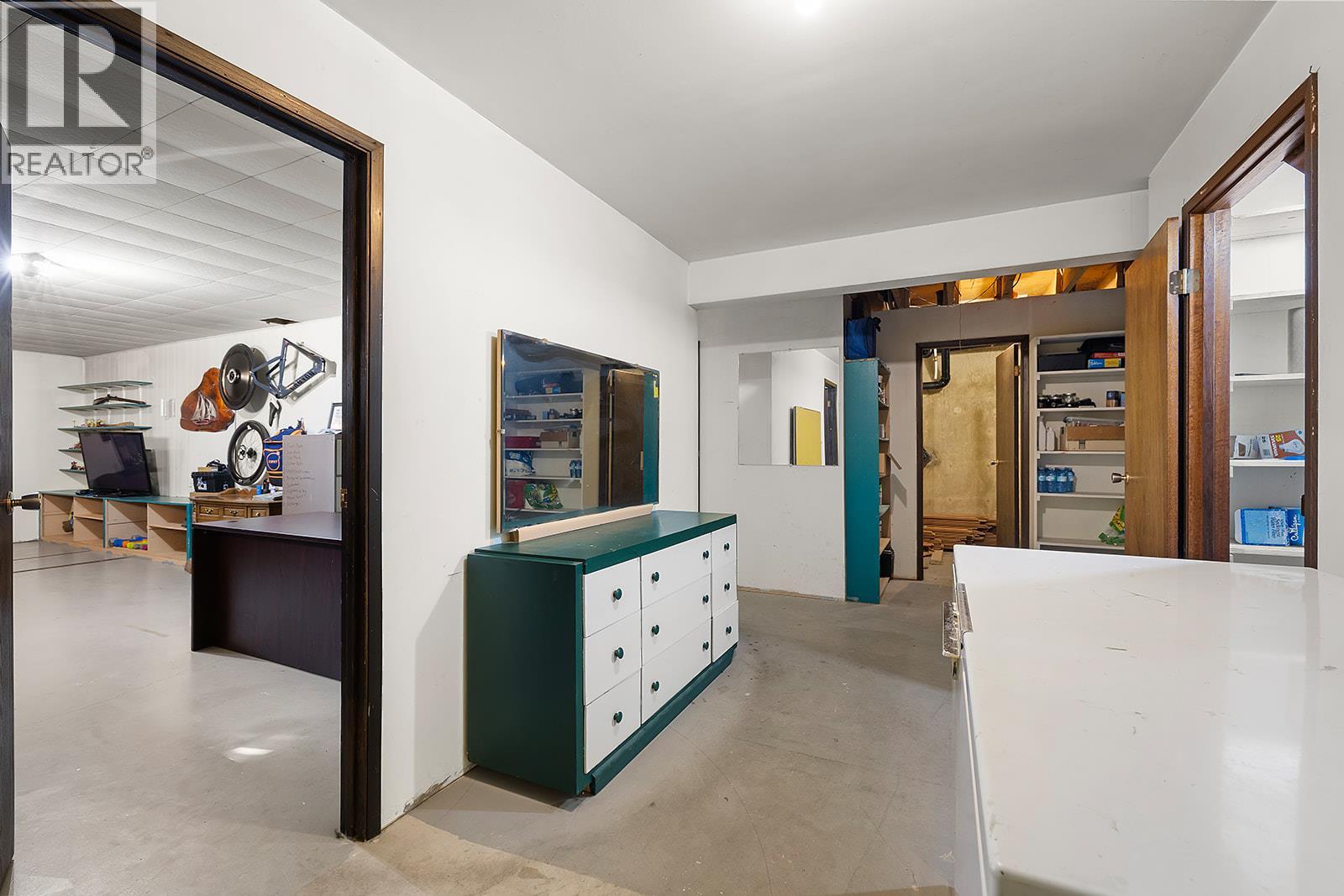 7502 Highway 95A, Kimberley