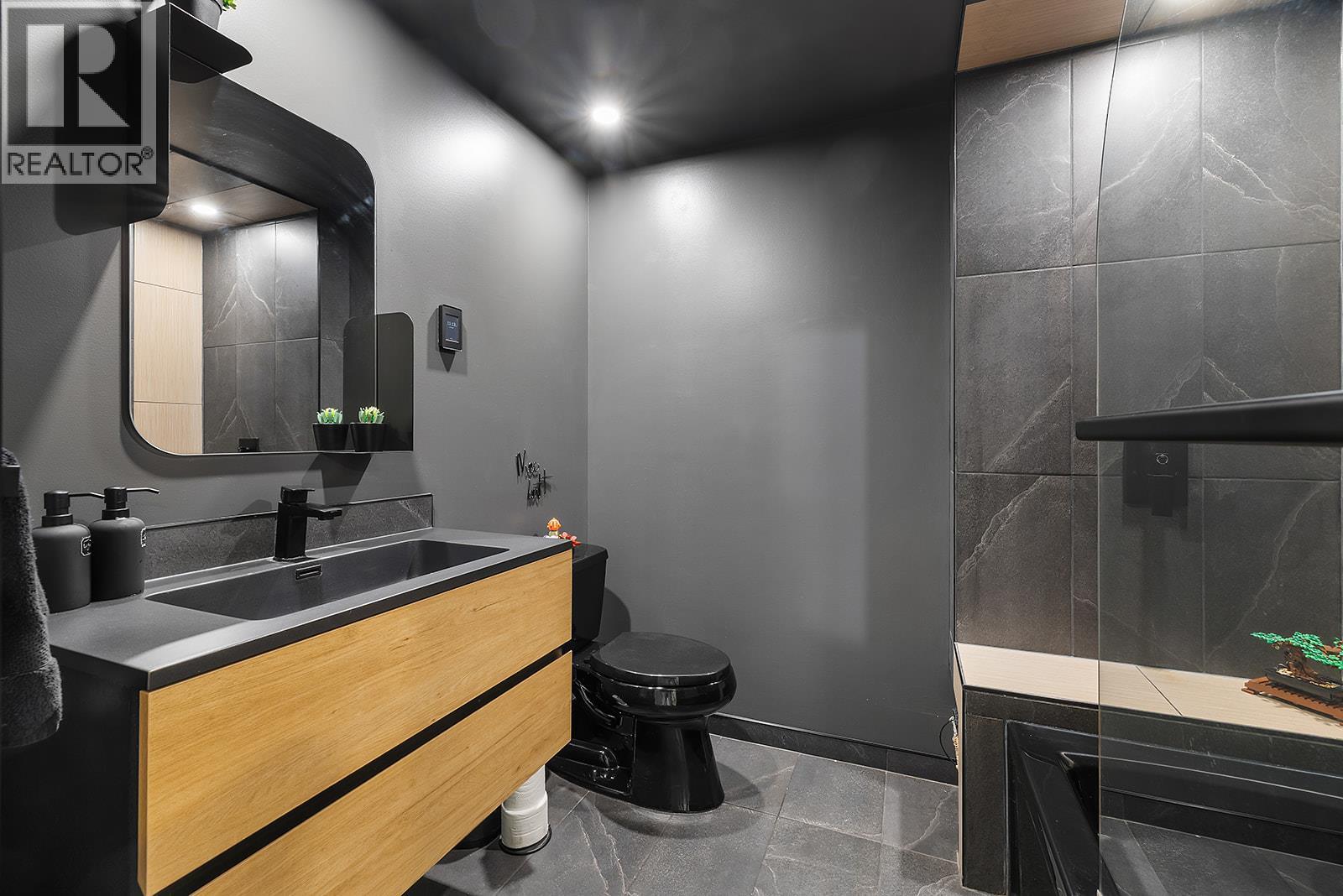 7502 Highway 95A, Kimberley