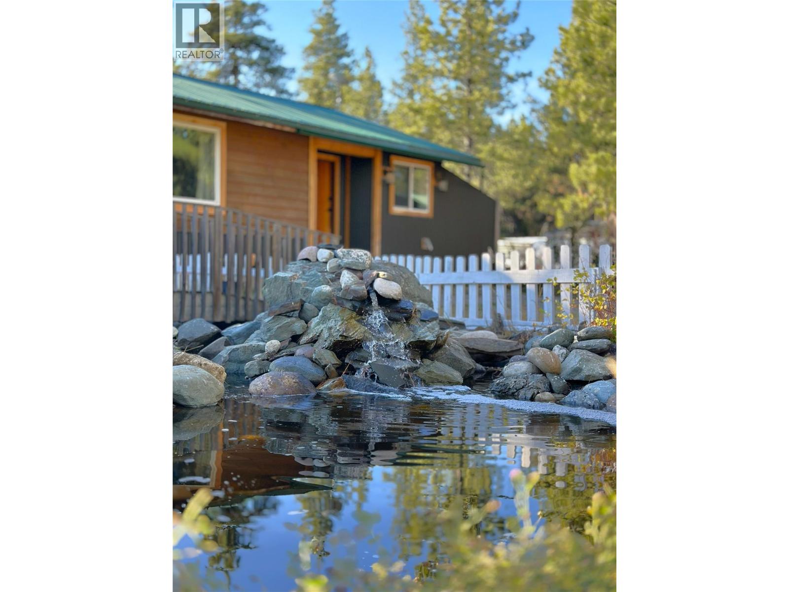 7502 Highway 95A, Kimberley