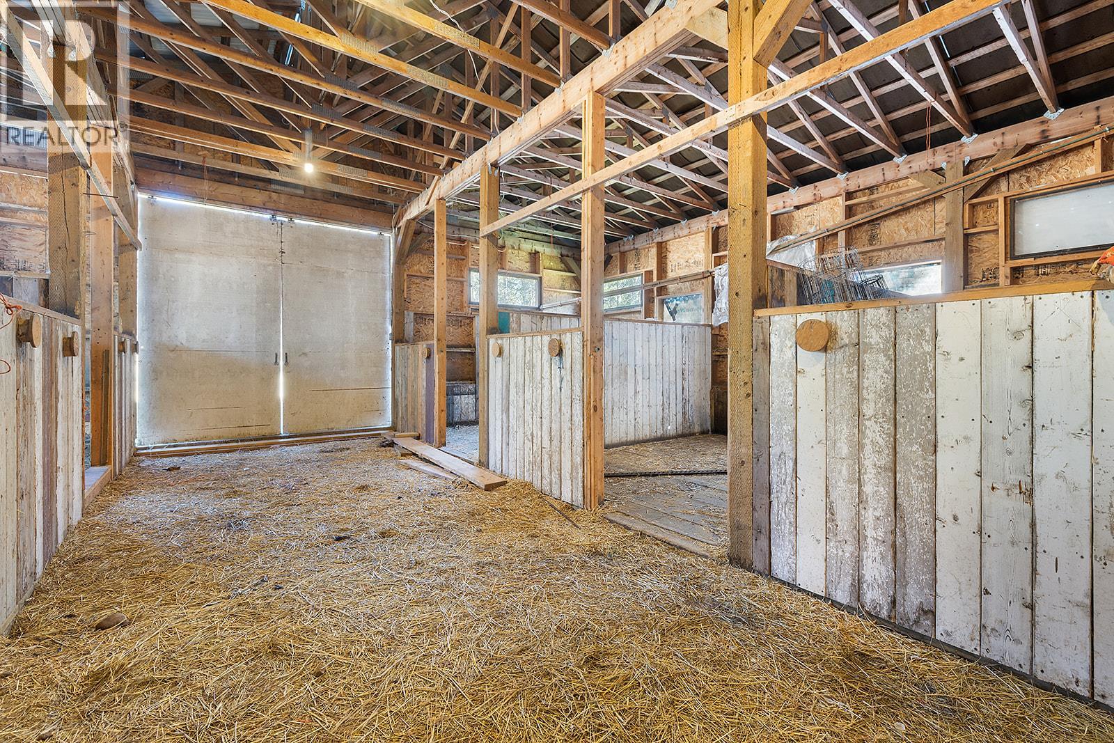 7502 Highway 95A, Kimberley