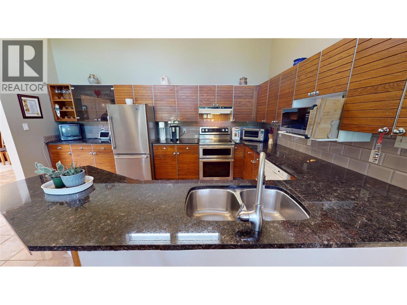 105 Castle Mountain Road, Fernie