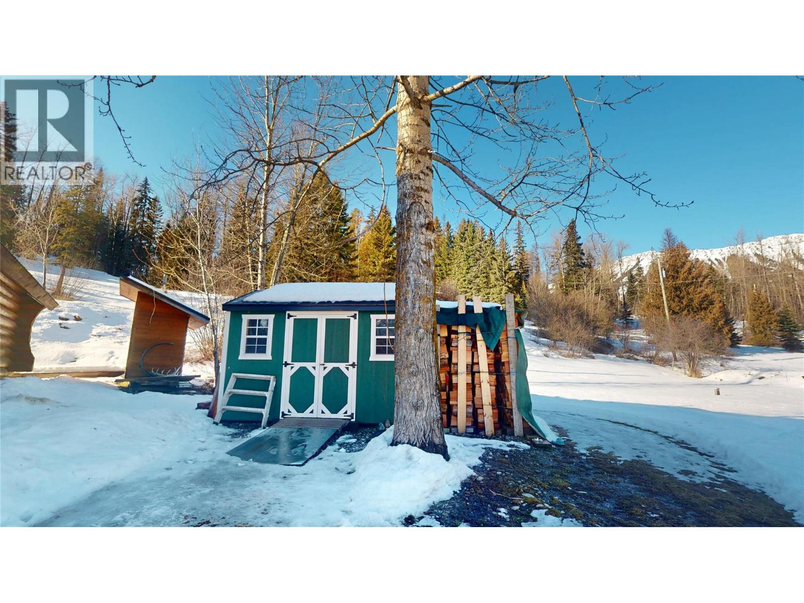 2131 Highway 3 Highway, Fernie