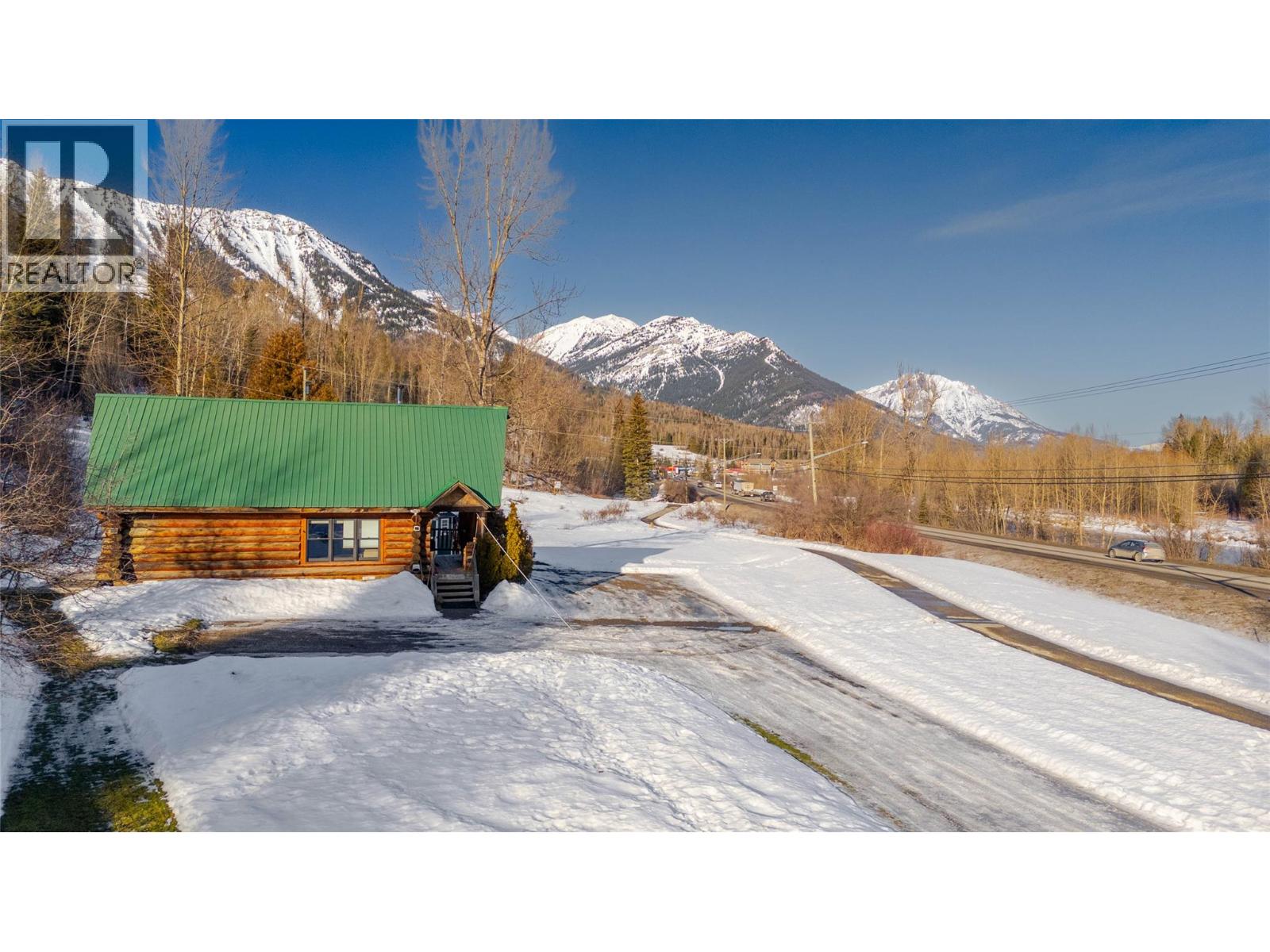 2131 Highway 3 Highway, Fernie