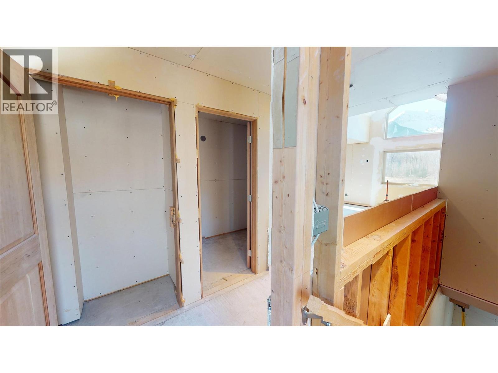 3982 McGiverin Road, Fernie