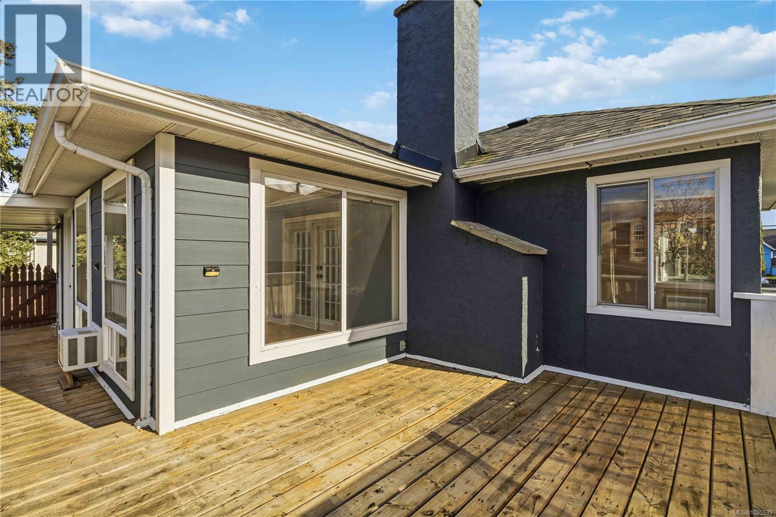 B 3002 Cedar Hill Road, Victoria