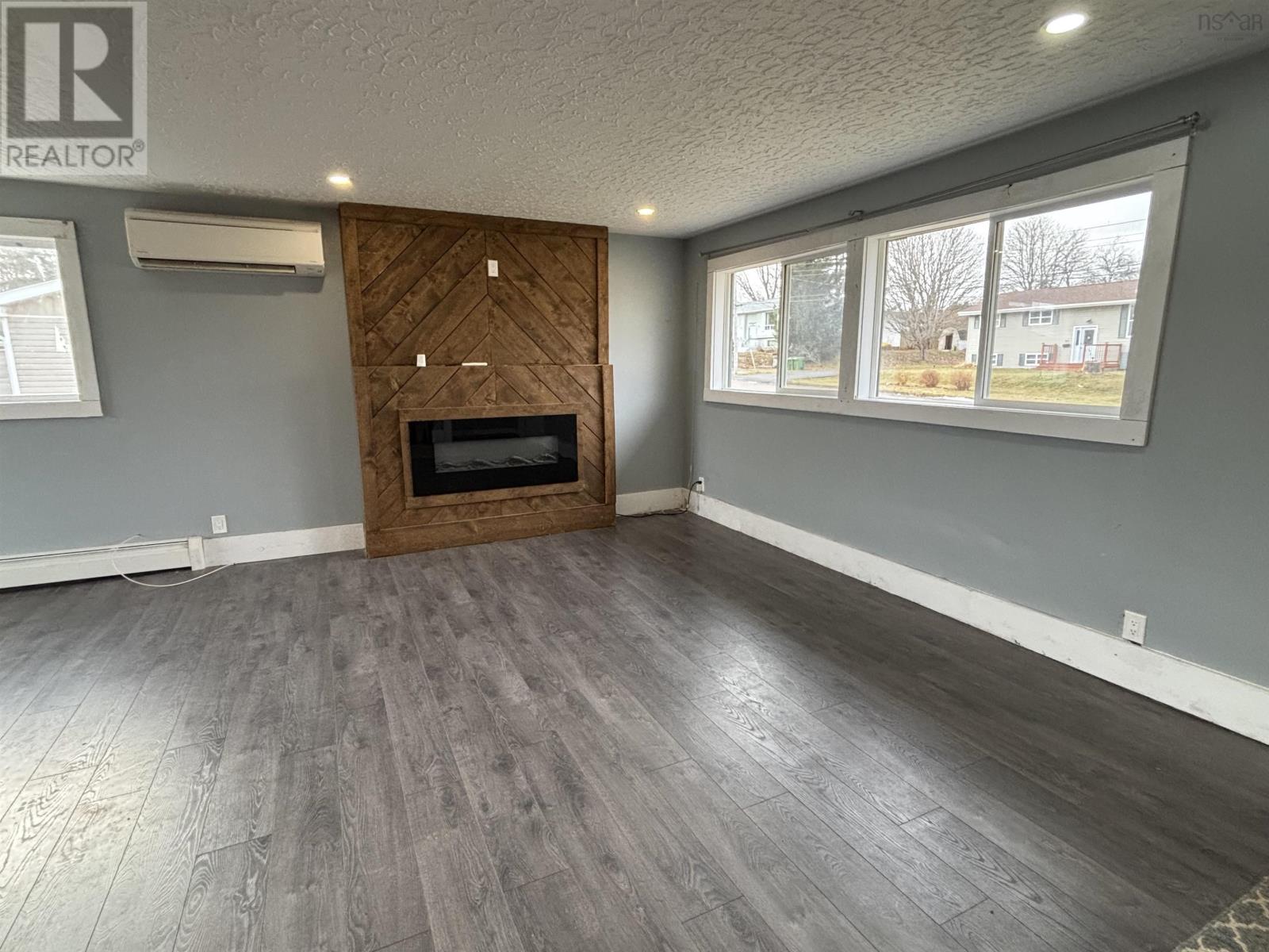 Property 2 of 44 of 18 Princeton Court