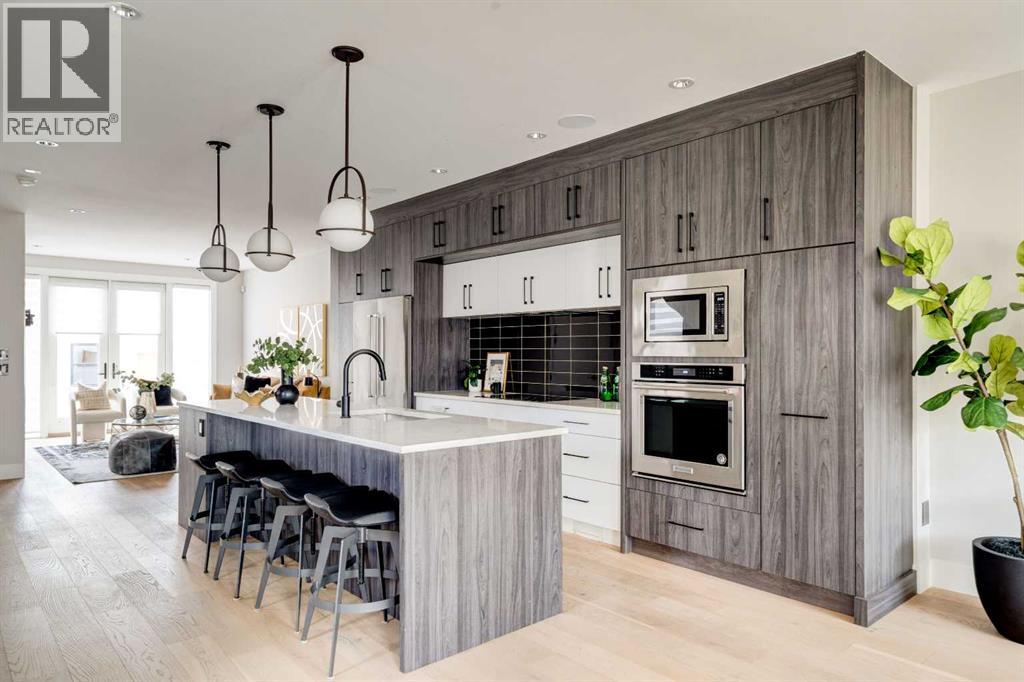 Single Family House for Sale in   Street NW Hillhurst Calgary 