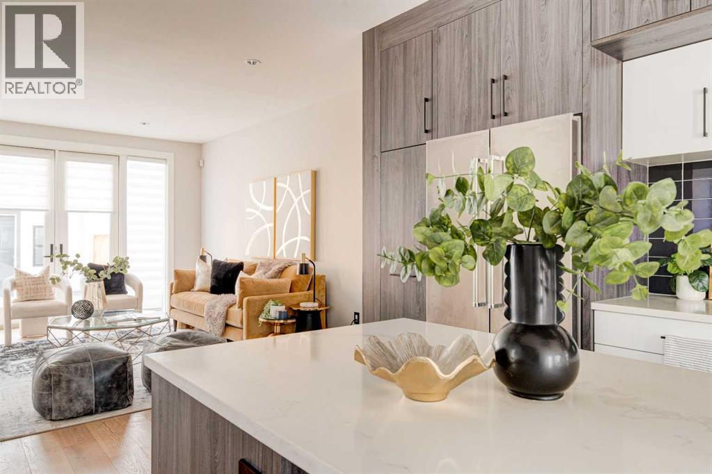 Single Family House for Sale in   Street NW Hillhurst Calgary 