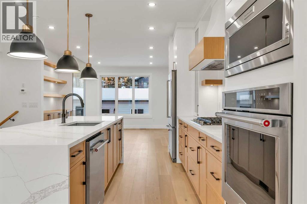 Single Family House for Sale in   Avenue NW Mount Pleasant Calgary 