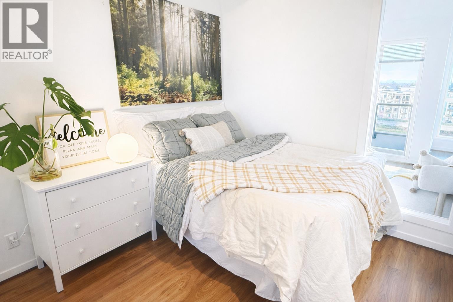 #751-4099 STOLBERG Street, Richmond