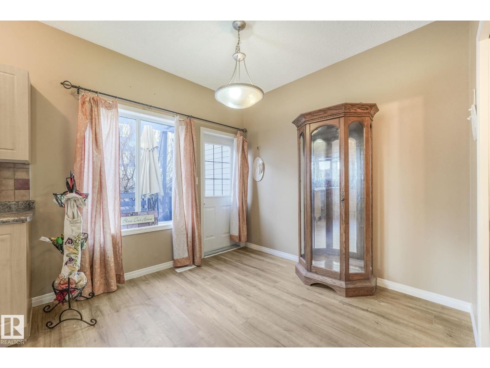 3993 MCMULLEN GREEN GR SW SW, Edmonton