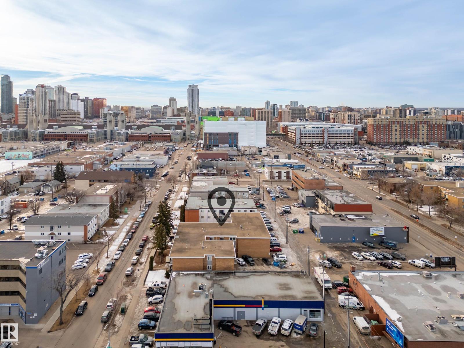 #27 10640 108 ST NW, Edmonton