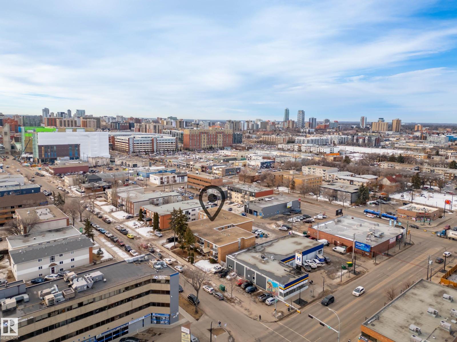 #27 10640 108 ST NW, Edmonton