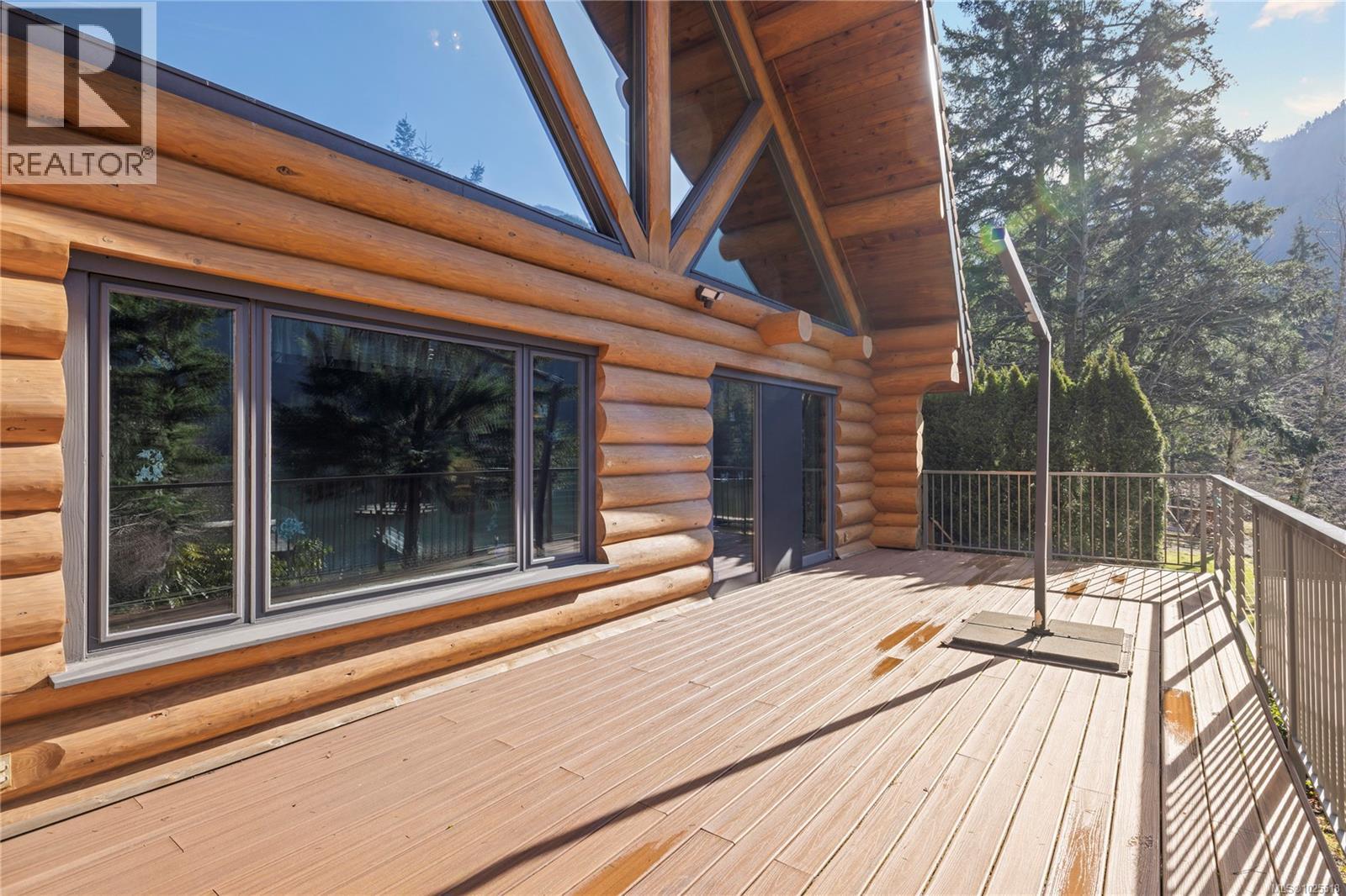1270 Chalet Rd - 45