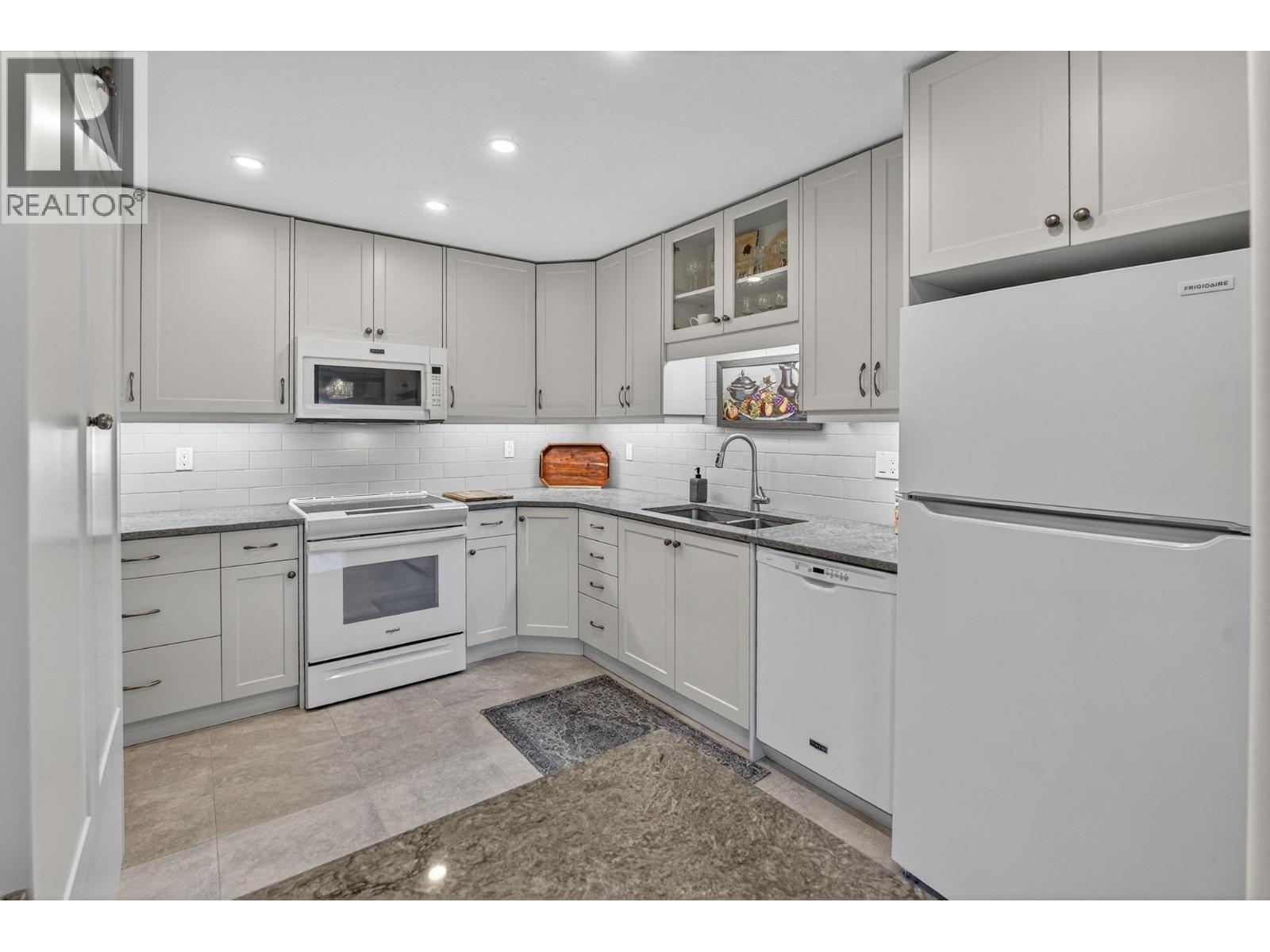 504 2265 Atkinson Street, Penticton