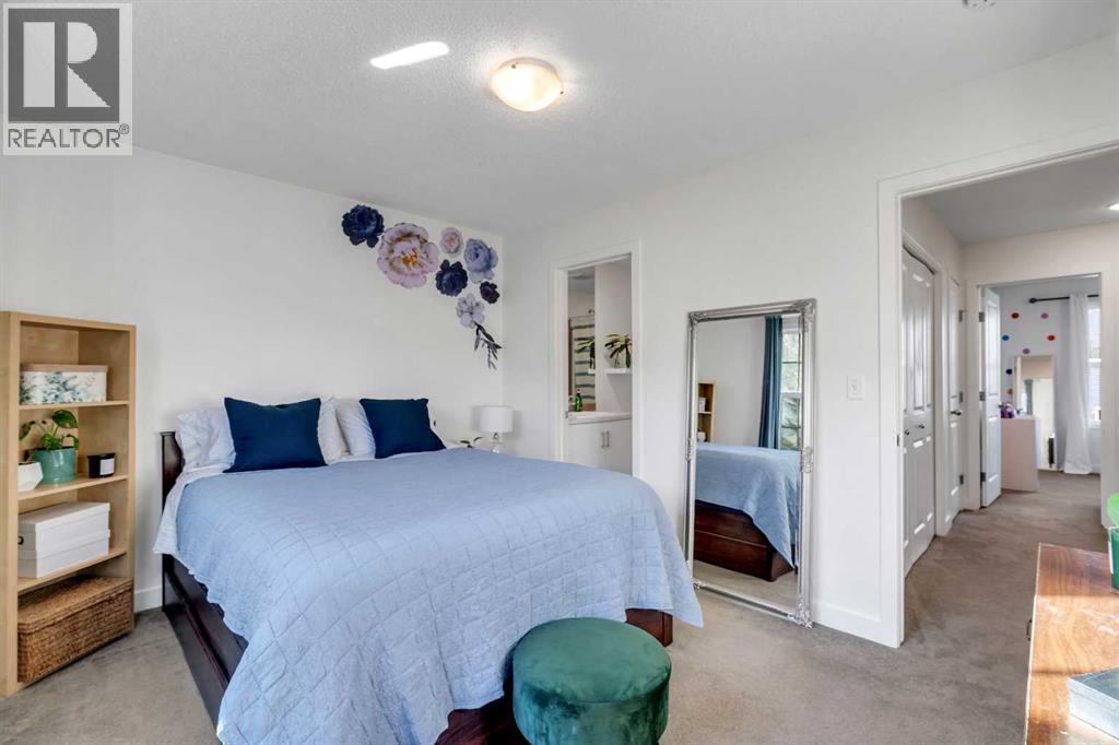 Single Family House for Sale in  Silverado Skies Common SW Silverado Calgary 