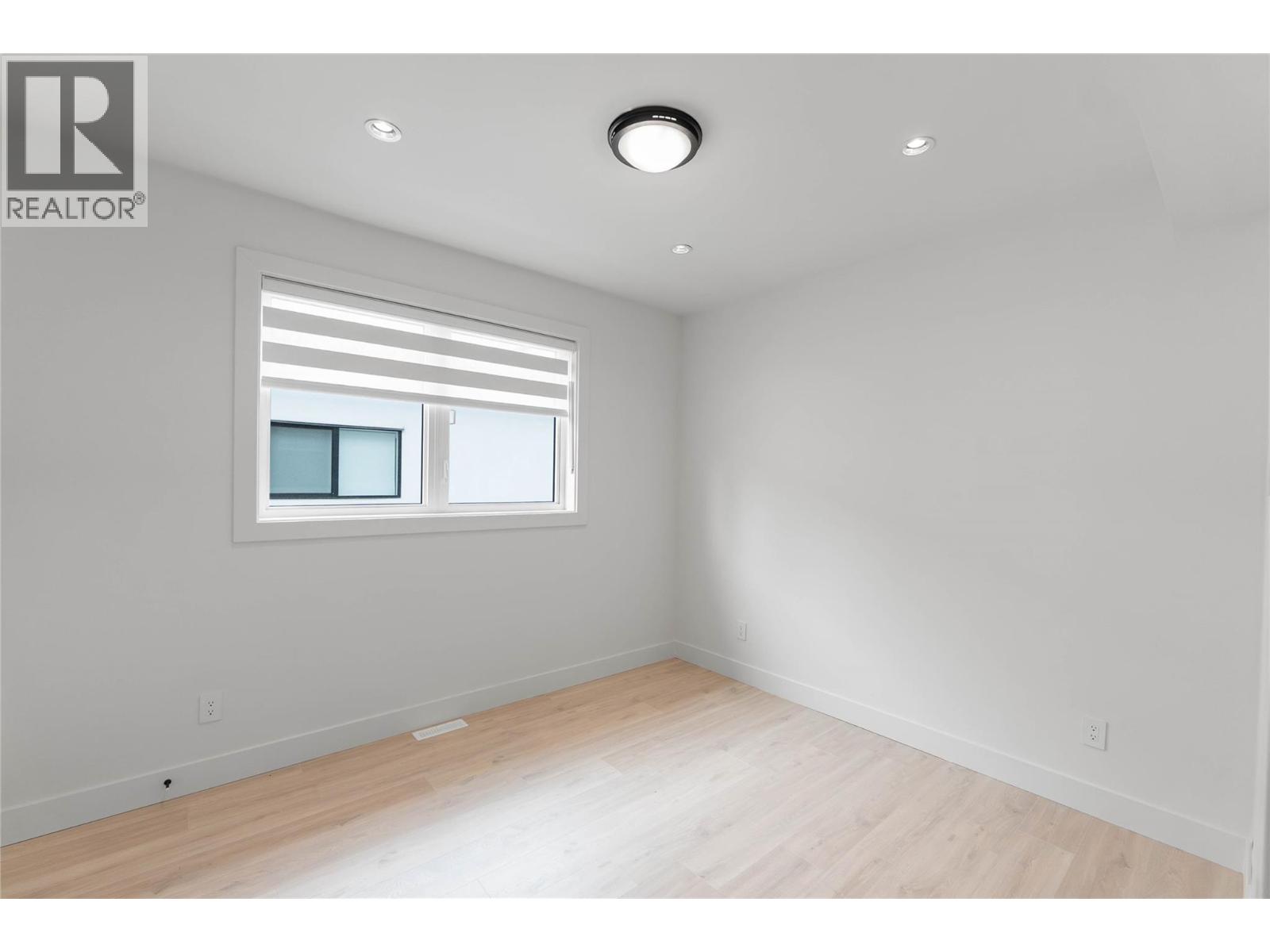 2 840 Grenfell Ave Avenue, Kelowna