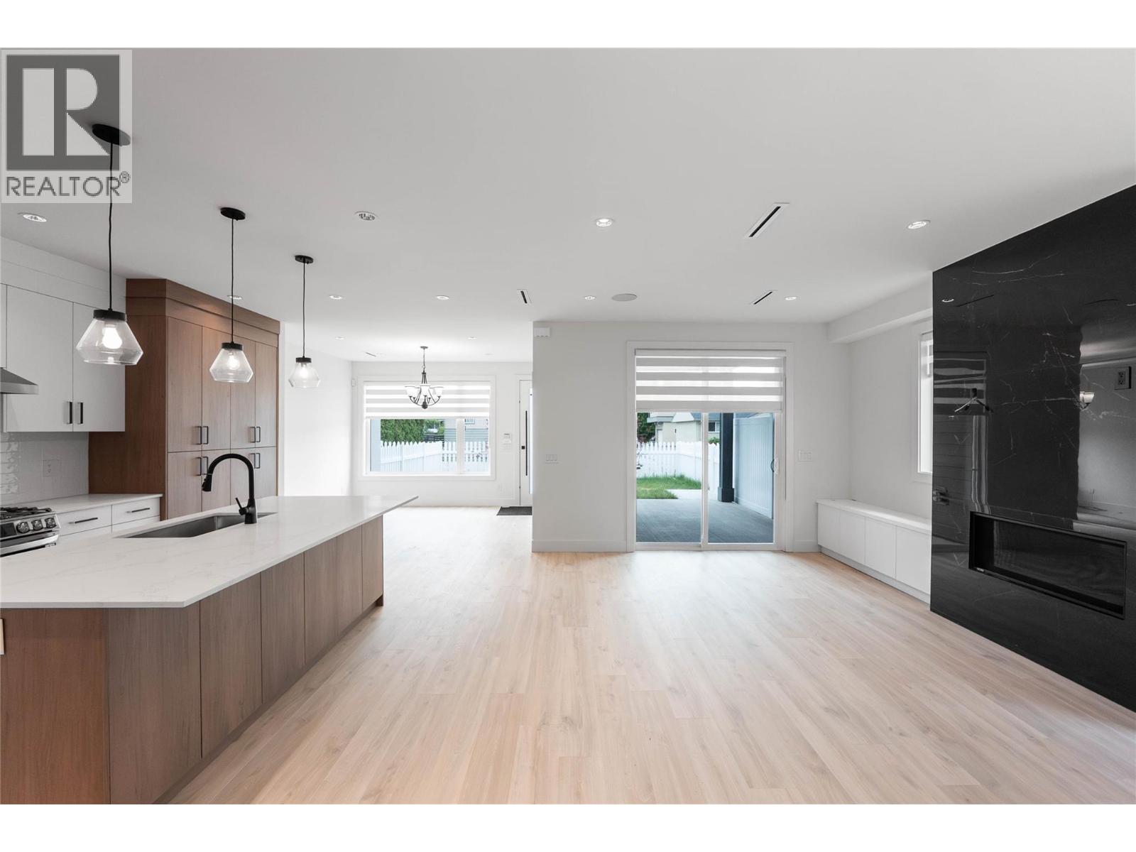 2 840 Grenfell Ave Avenue, Kelowna