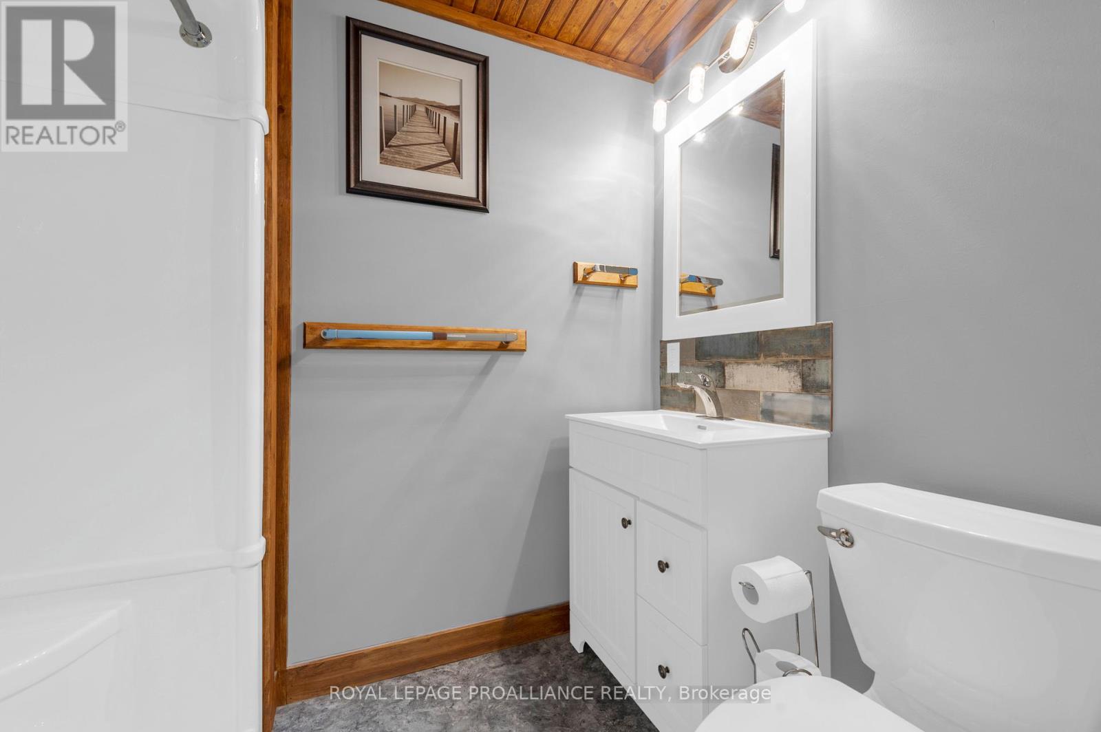 138 HOLLISTER ROAD - 16