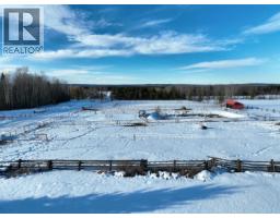 Photo 8 of 40, 12090 BUCKHORN LAKE ROAD · Prince George, BC