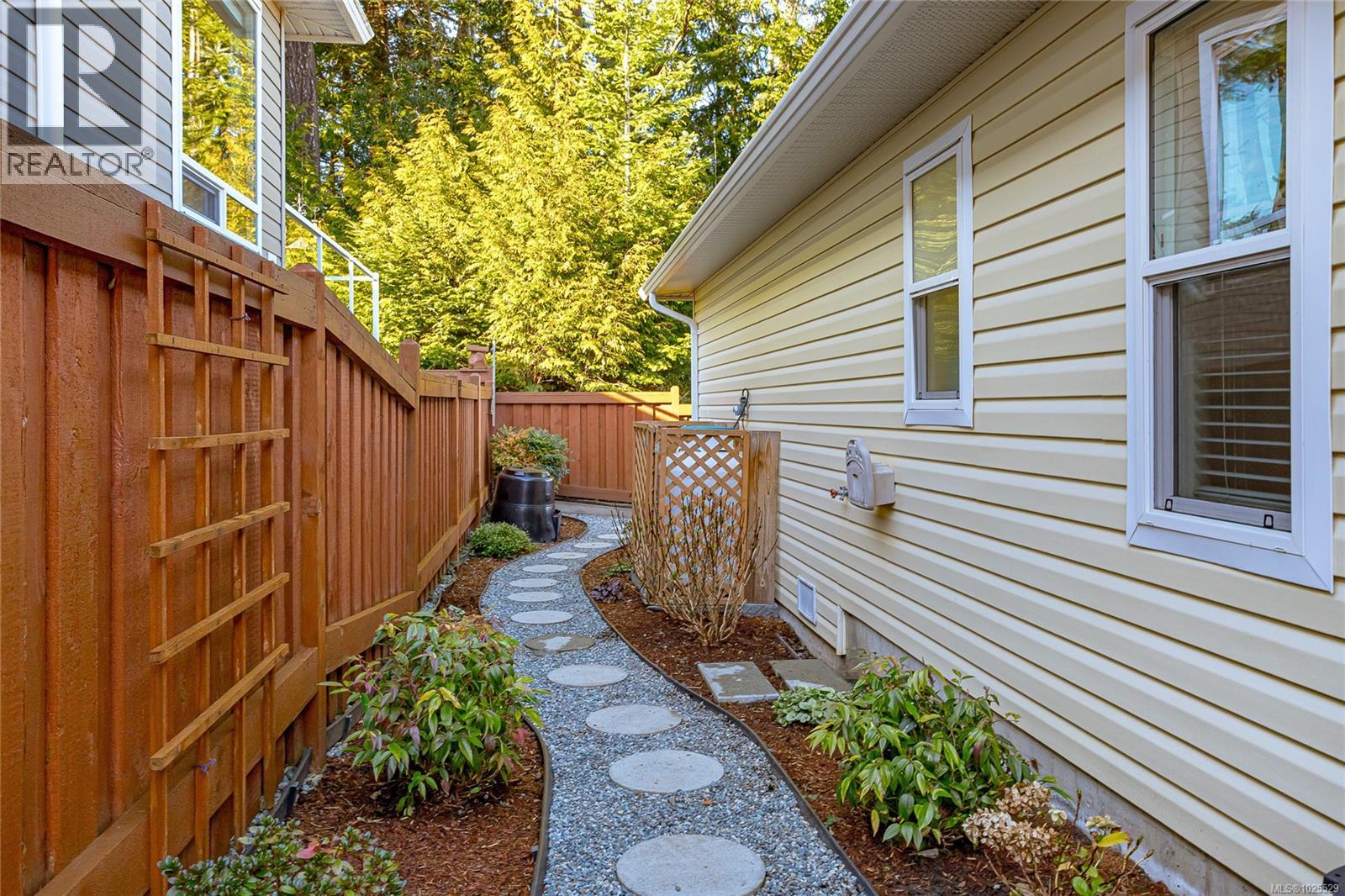 #17 2740 Stautw Rd - 27