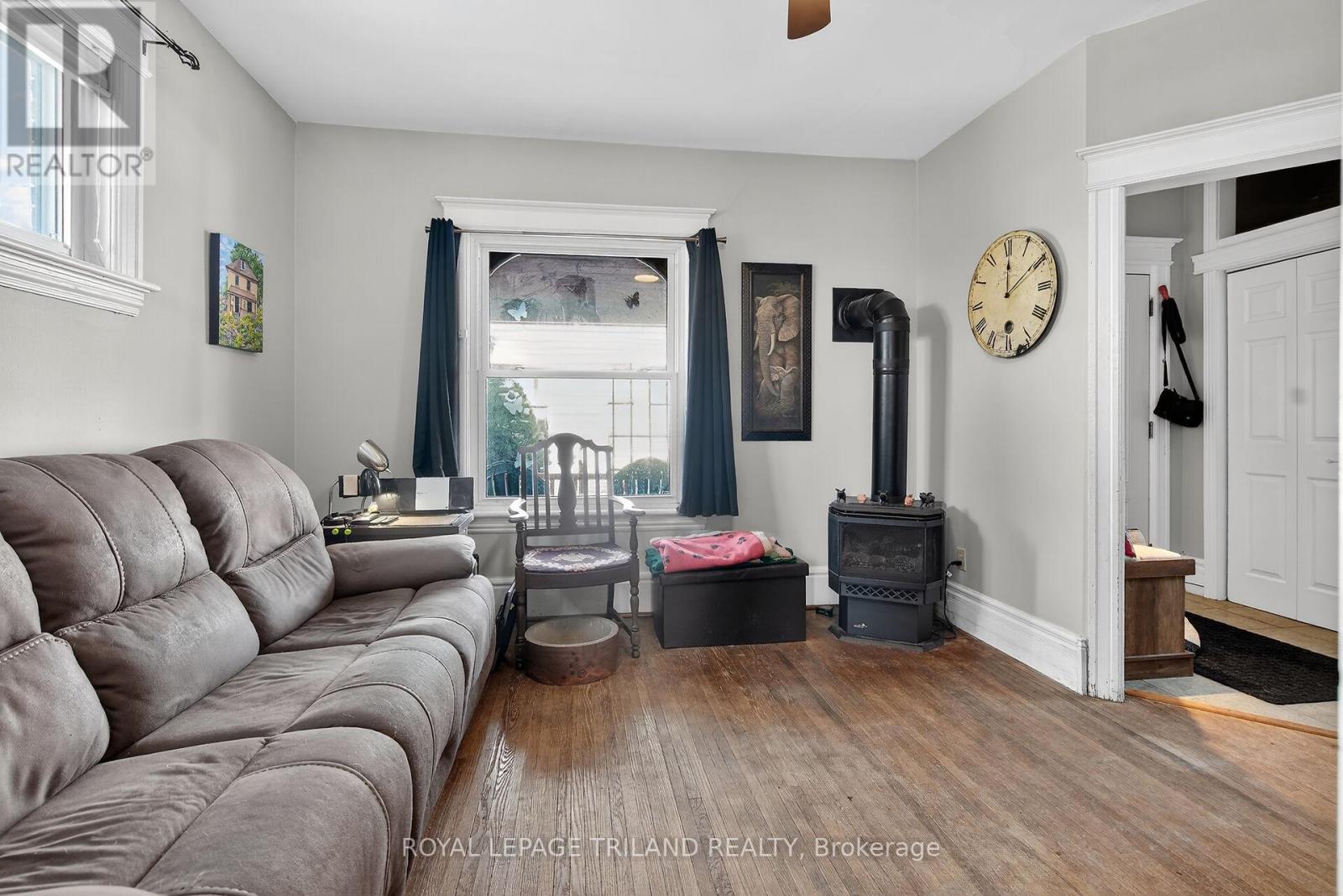 54 ELYSIAN STREET - Photo 3 of 25, St. Thomas, Ontario