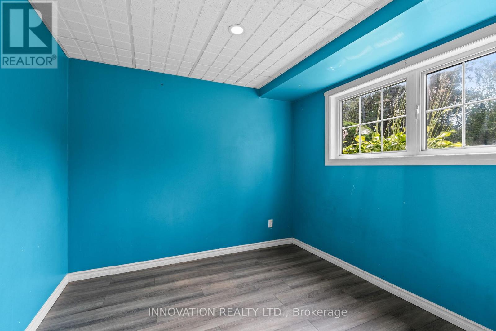 845 PINERY ROAD — photo 29