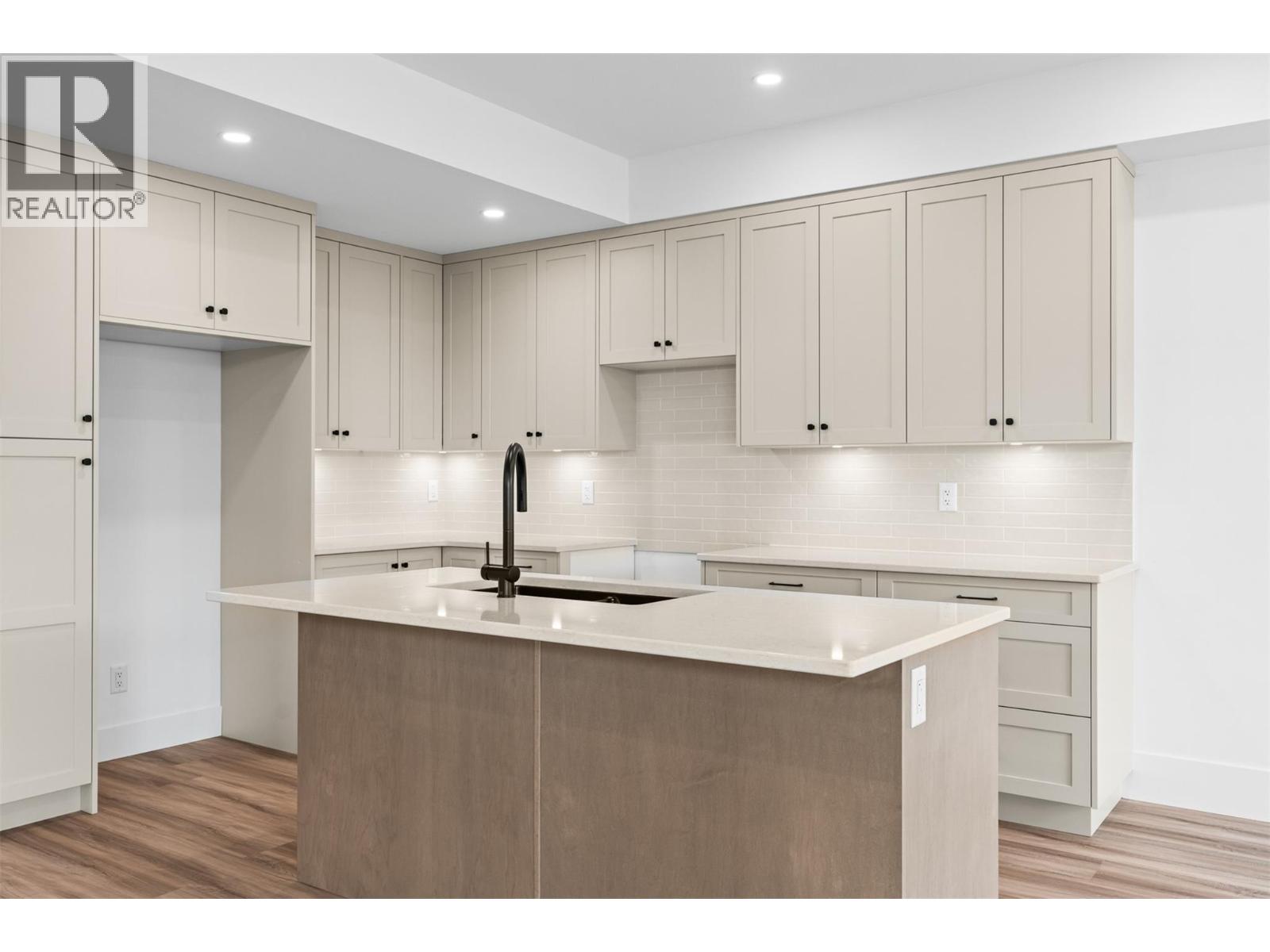  7005 Manning Place, Vernon