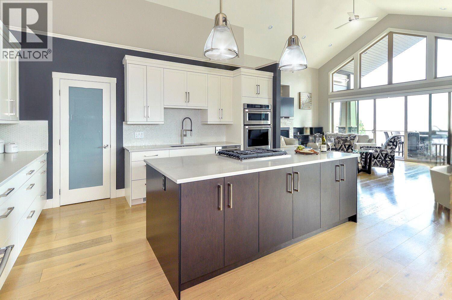 1 6267 Sundstrom Court, Peachland