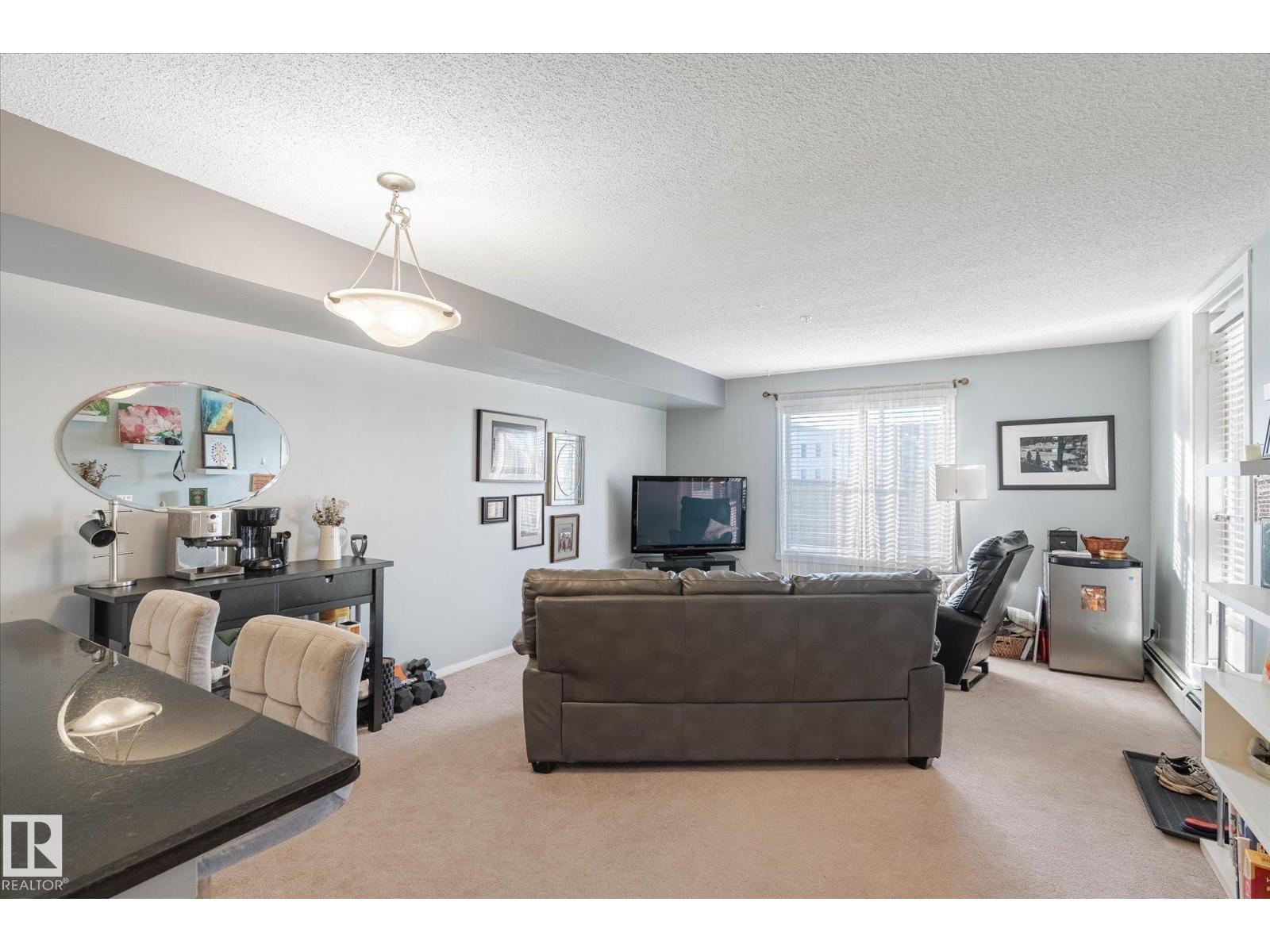 #115 3315 James Mowatt TR SW, Edmonton