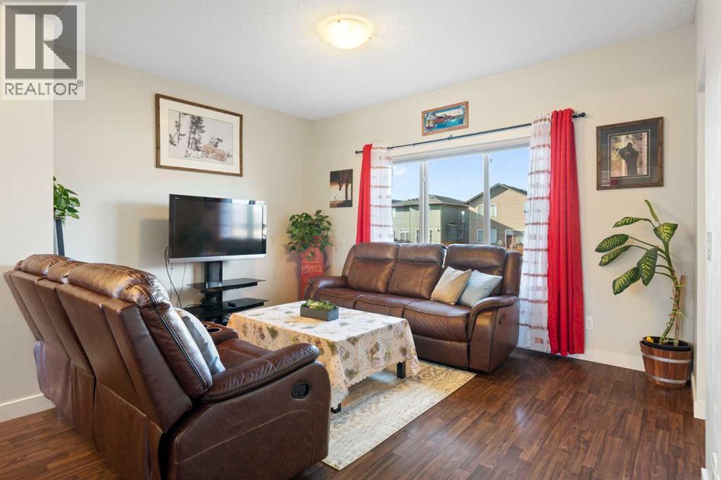 286 Fireside Place, Cochrane