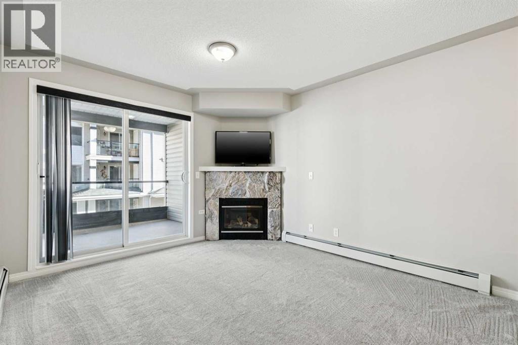 Single Family House for Sale in   Rocky Vista Park NW Rocky Ridge Calgary 