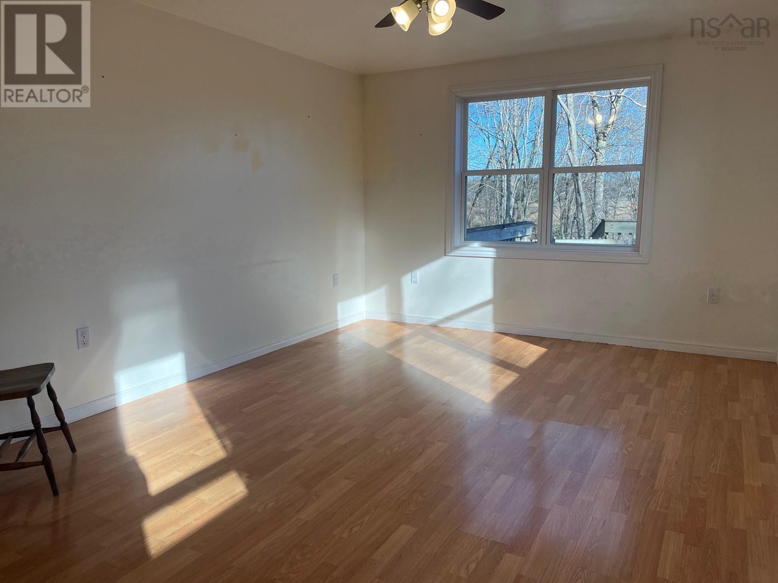 Property 11 of 49 of 33 Kirk Road