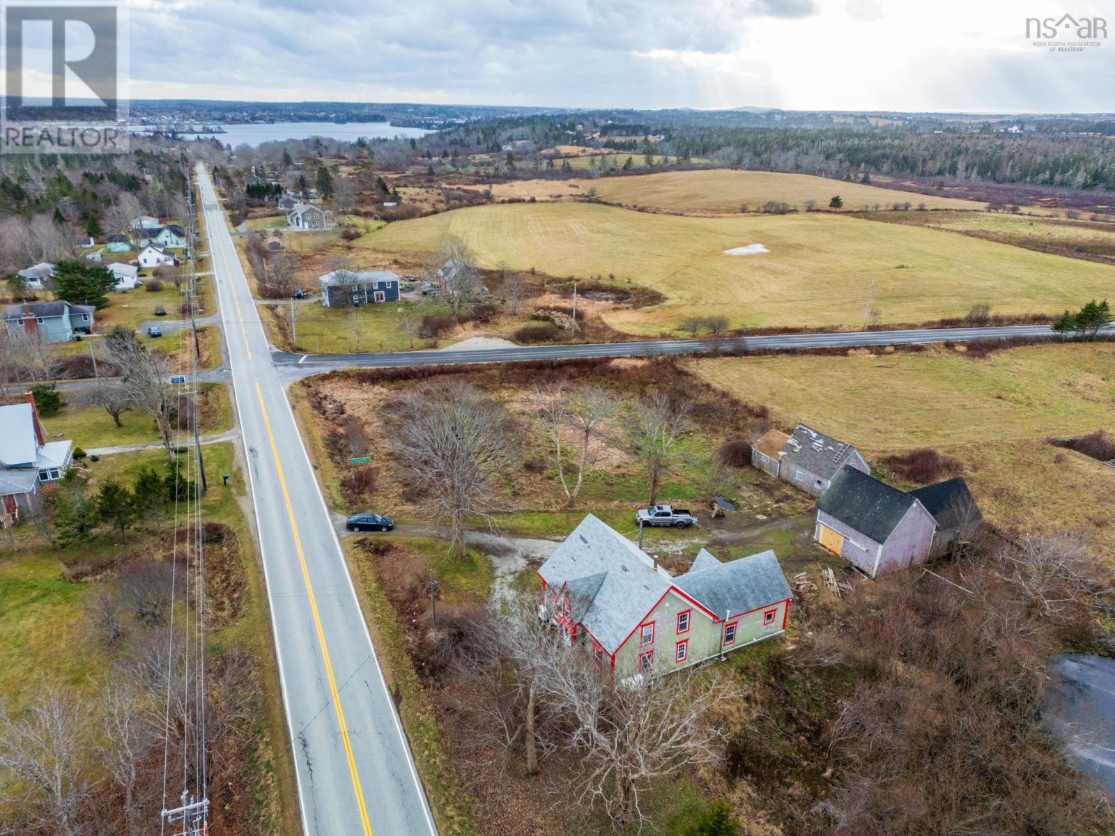 Property 4 of 44 of 1245 Highway 1