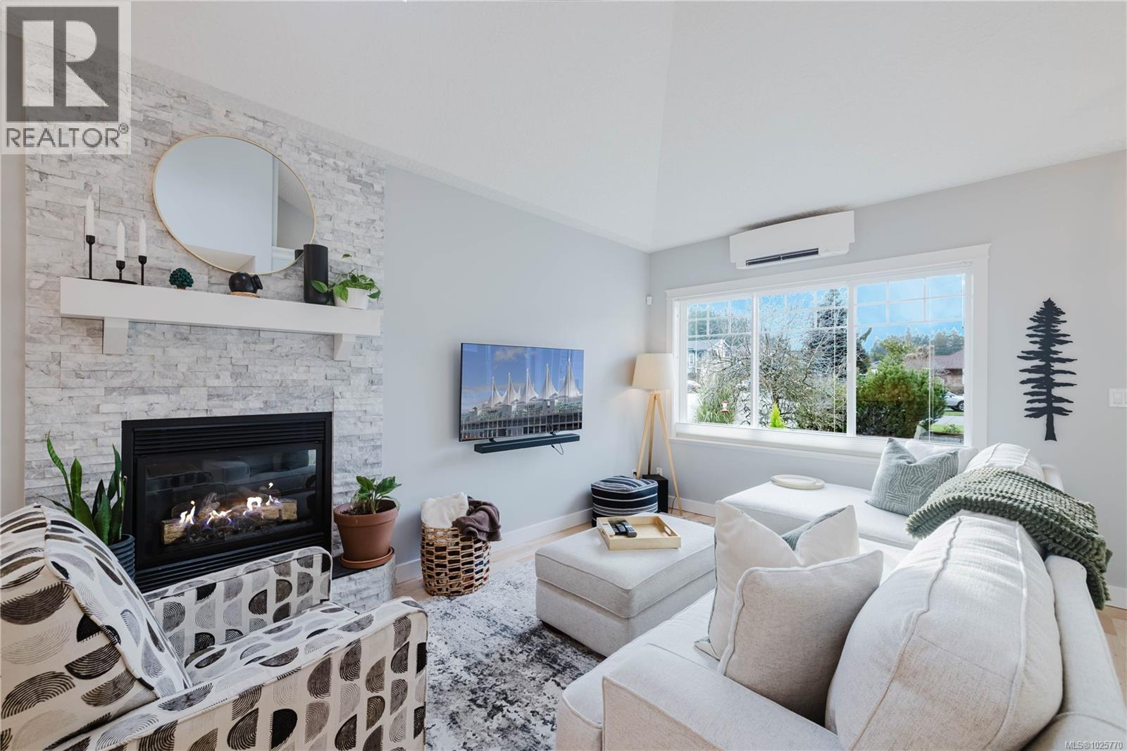 1595 Simon Pl, Cowichan Bay