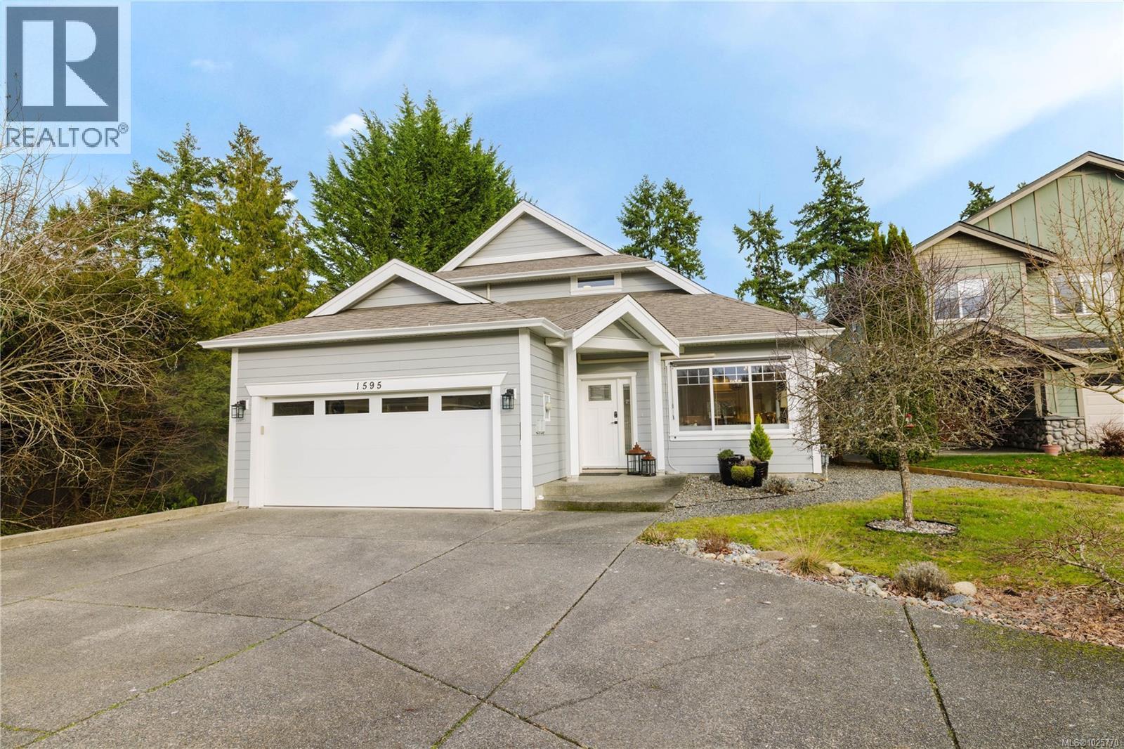 1595 Simon Pl, Cowichan Bay