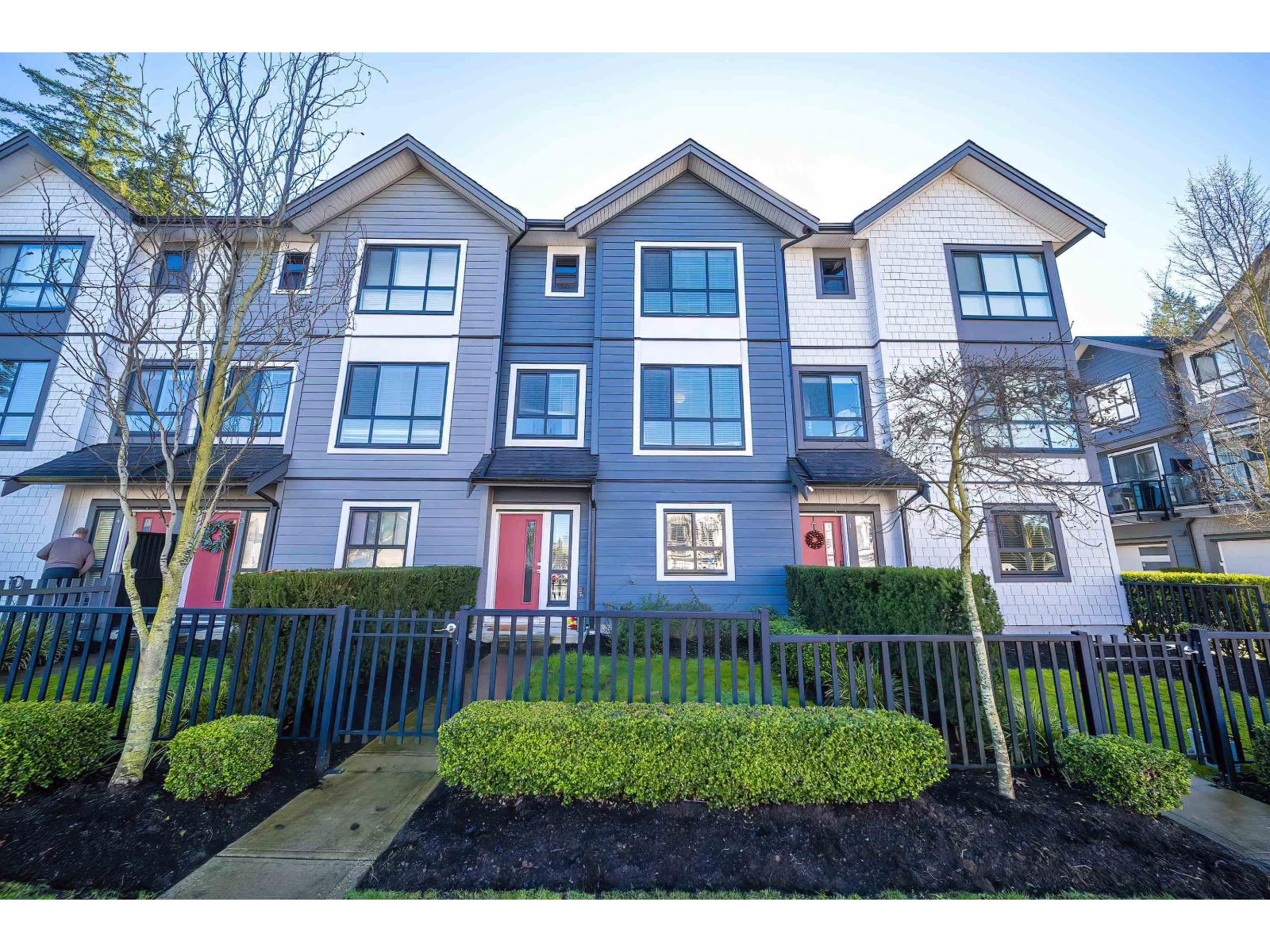 2 16760 25 Avenue - photo 2