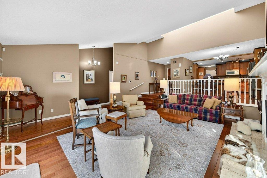 #12 500 LESSARD DR NW, Edmonton