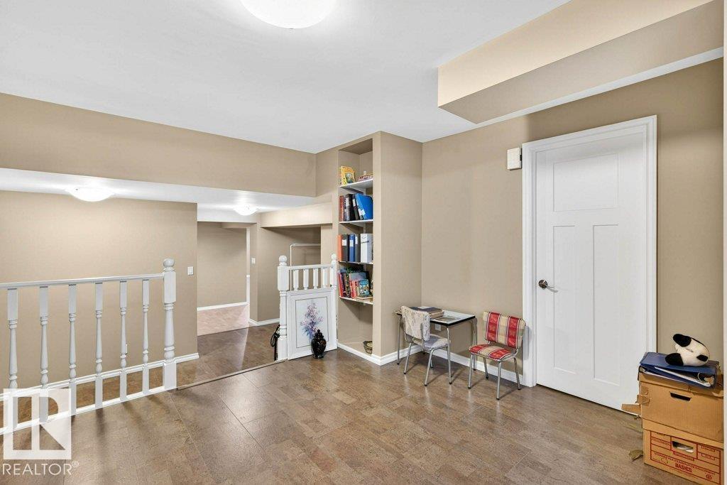 #12 500 LESSARD DR NW, Edmonton