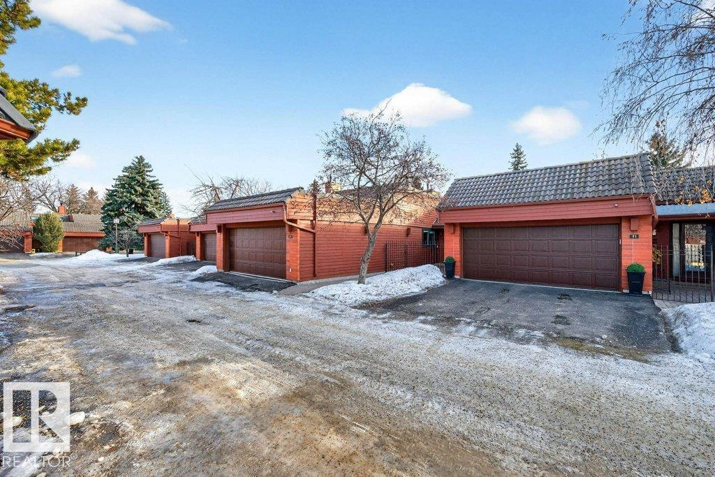 #12 500 LESSARD DR NW, Edmonton