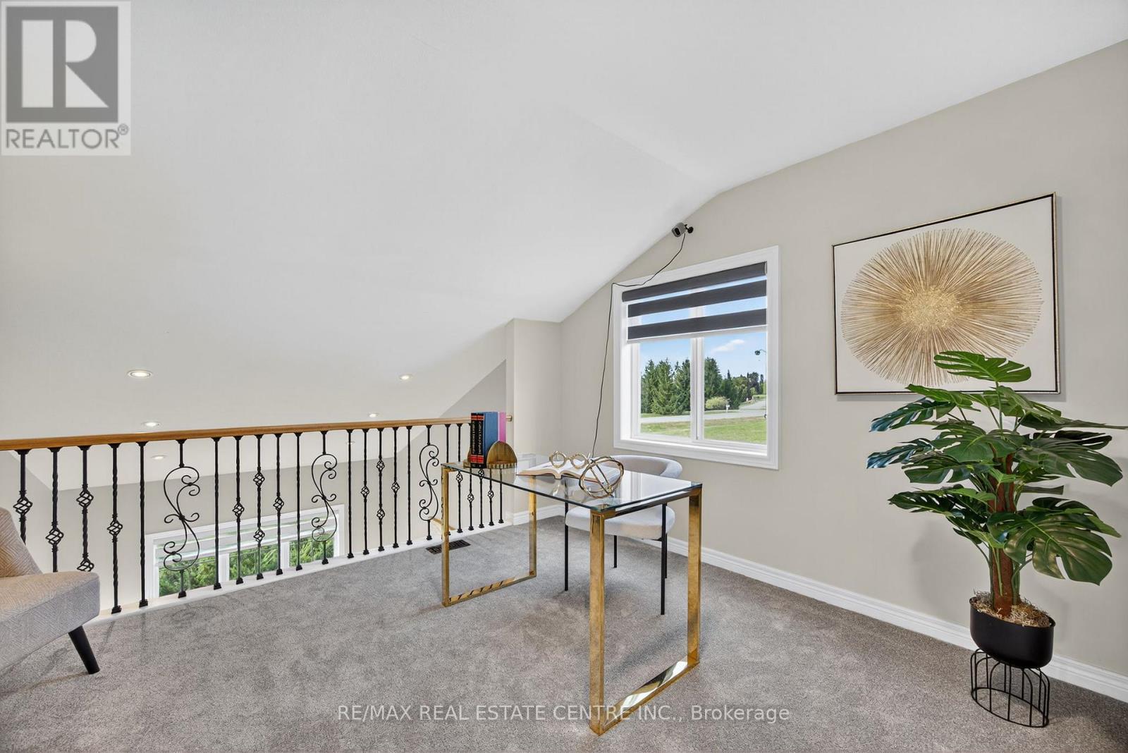 37 WOODLAND DRIVE - 31