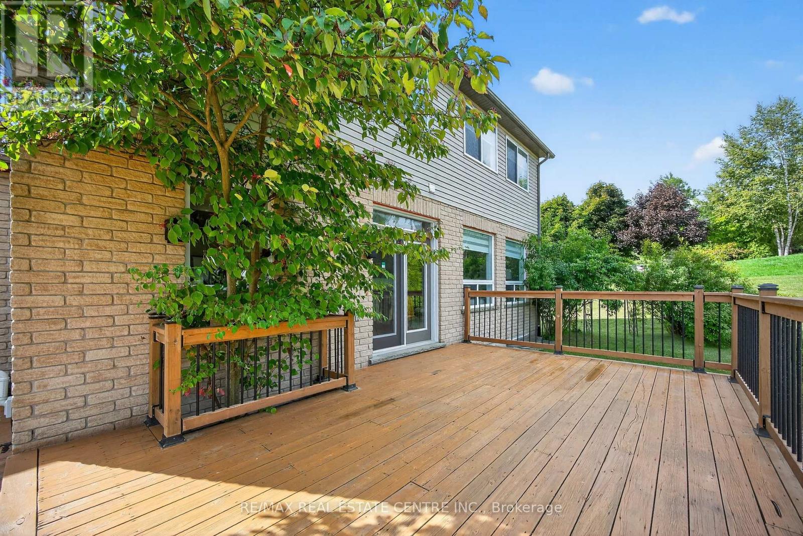 37 WOODLAND DRIVE - 47