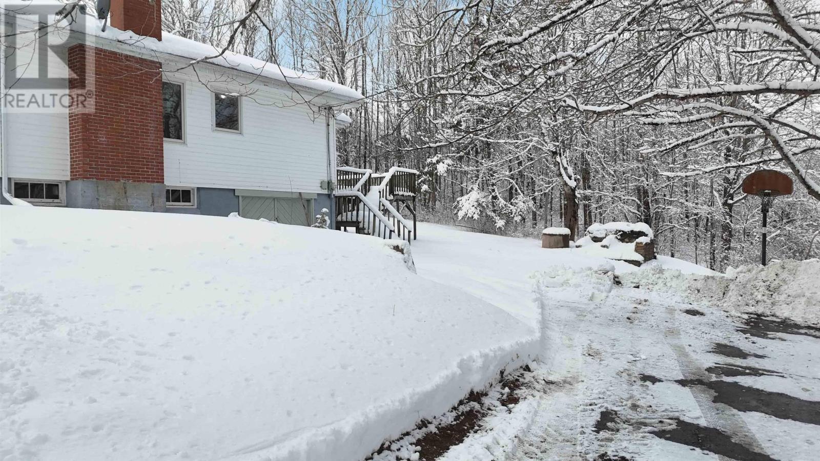 Property 24 of 24 of 10 West Caledonia Road