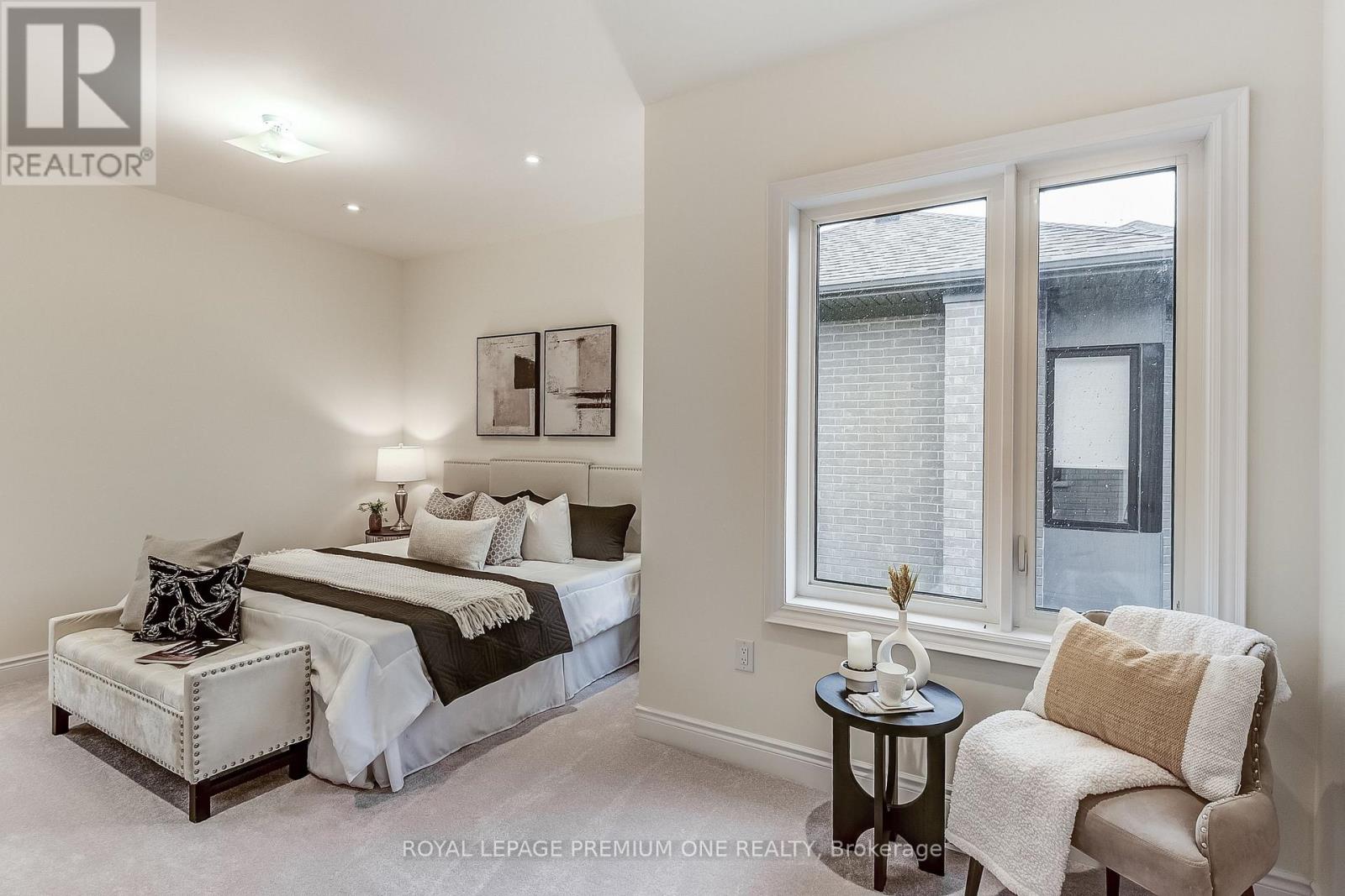 117 TENNANT CIRCLE - 27