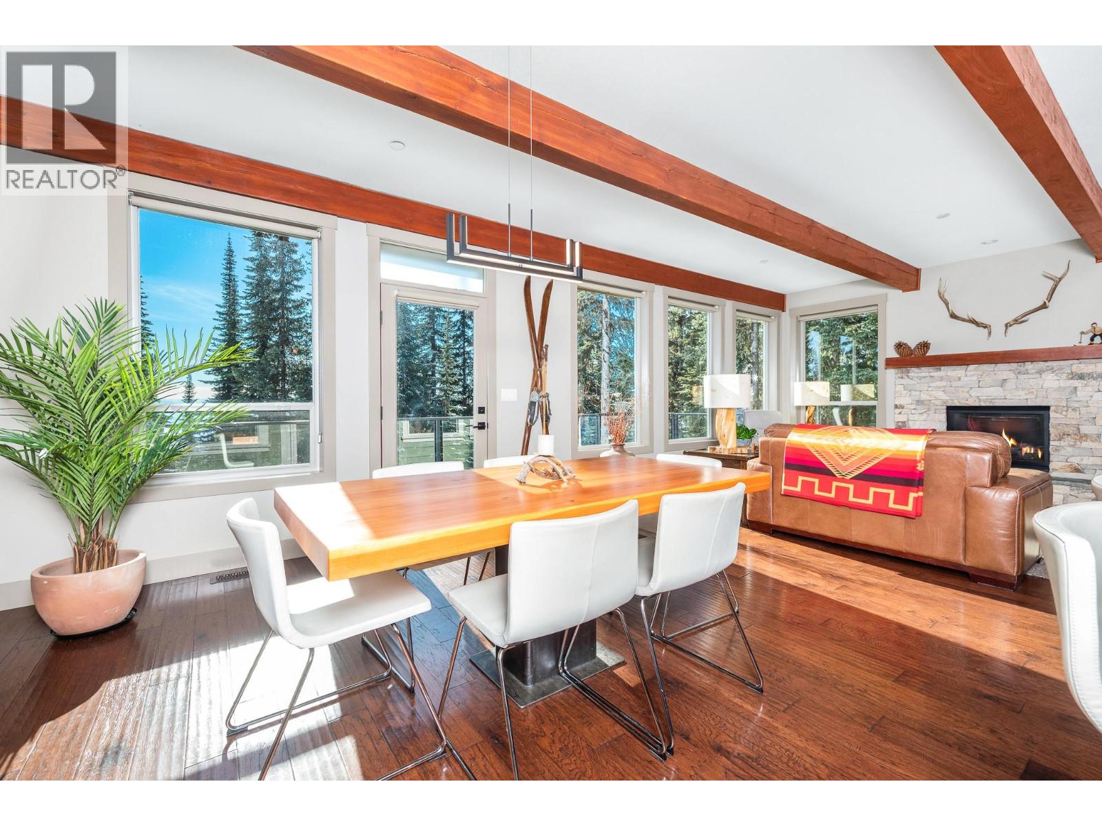 9960 Cathedral Drive, Silver Star