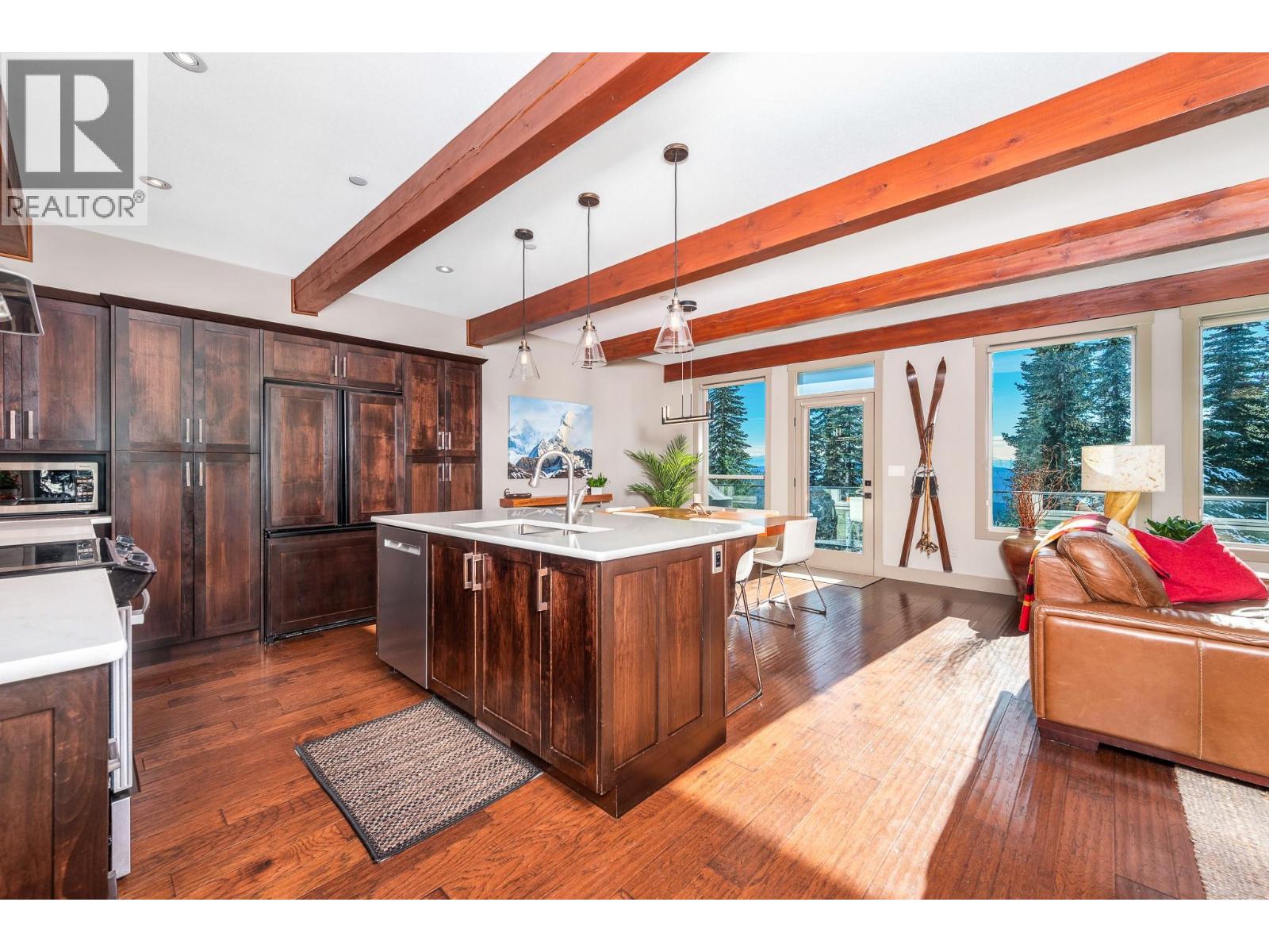 9960 Cathedral Drive, Silver Star