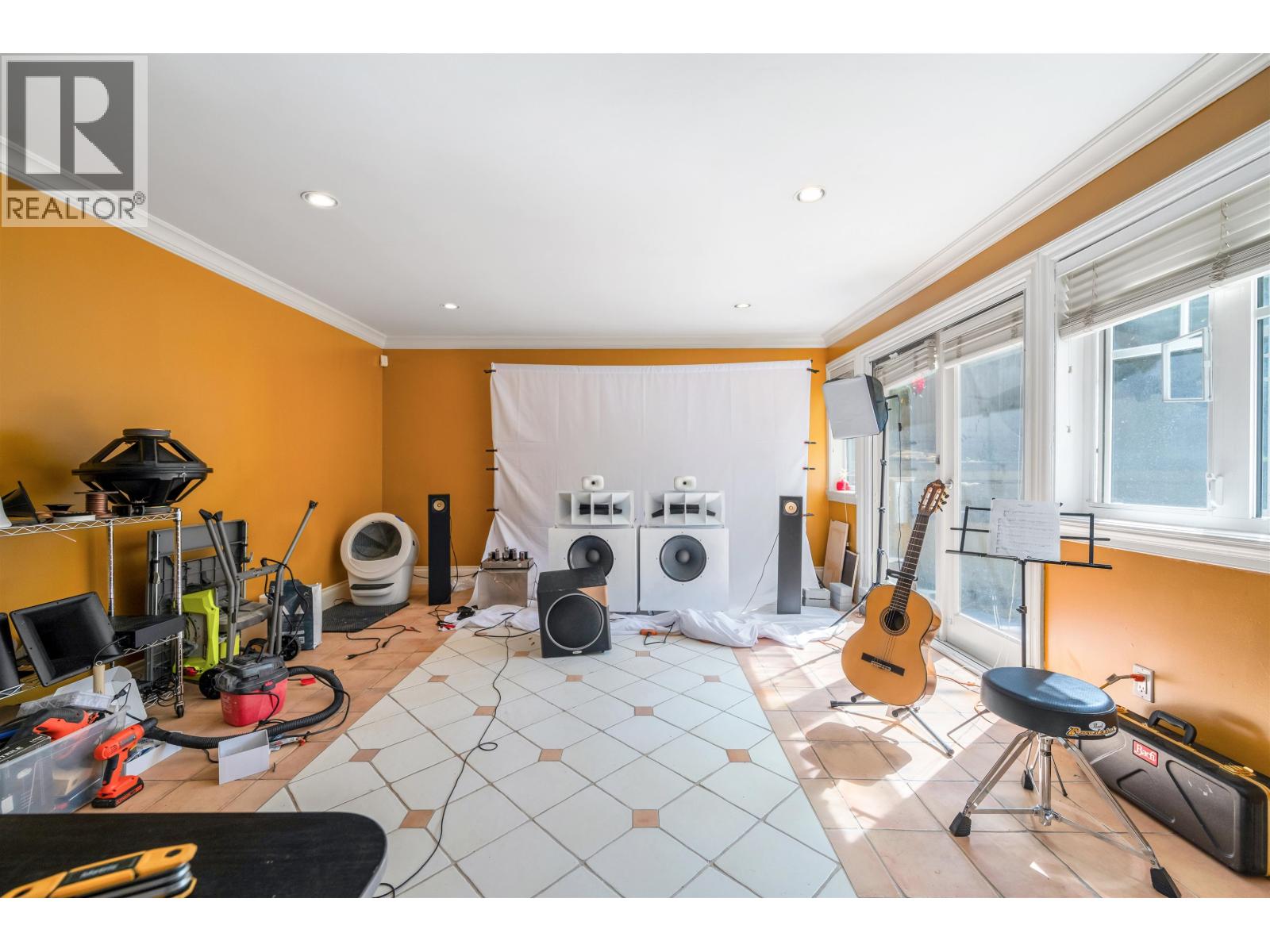 6261 ADERA STREET, Vancouver