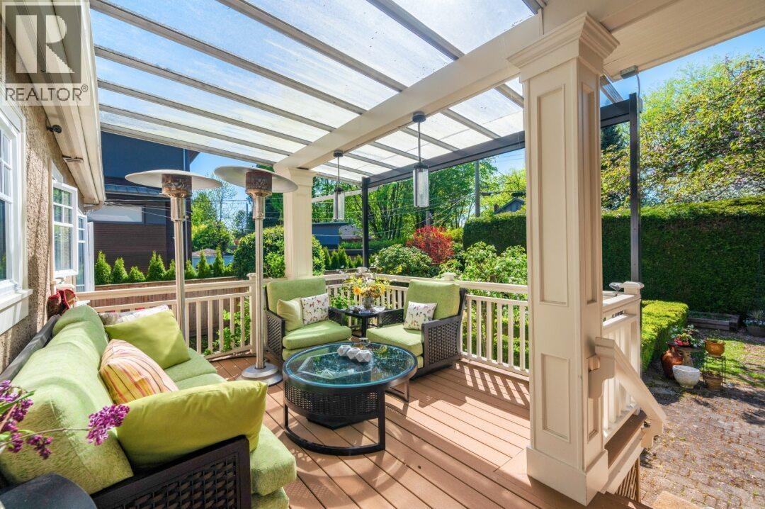 6261 ADERA STREET, Vancouver