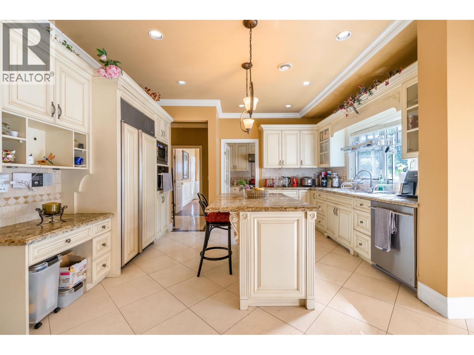 6261 ADERA STREET, Vancouver