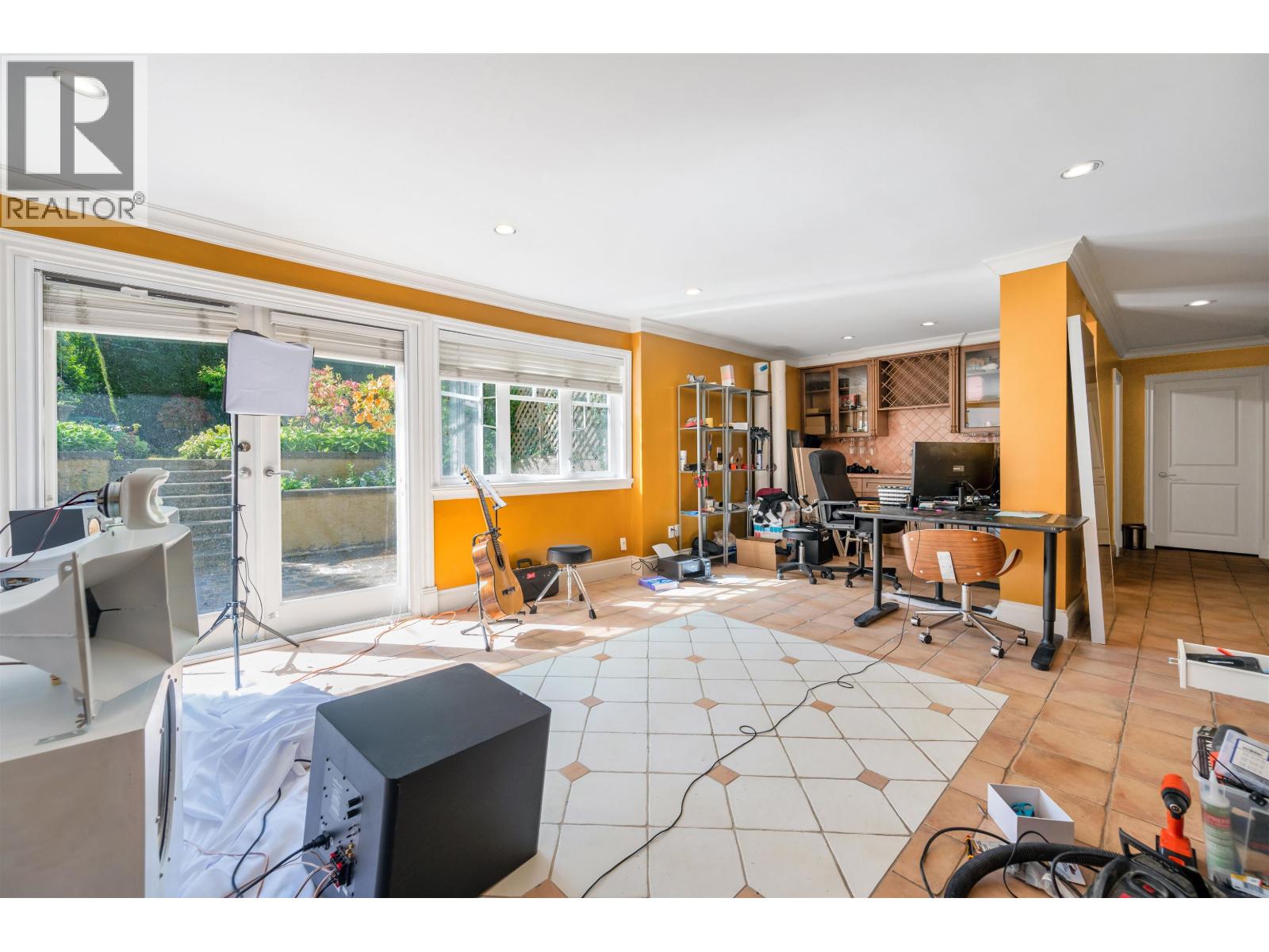 6261 ADERA STREET, Vancouver